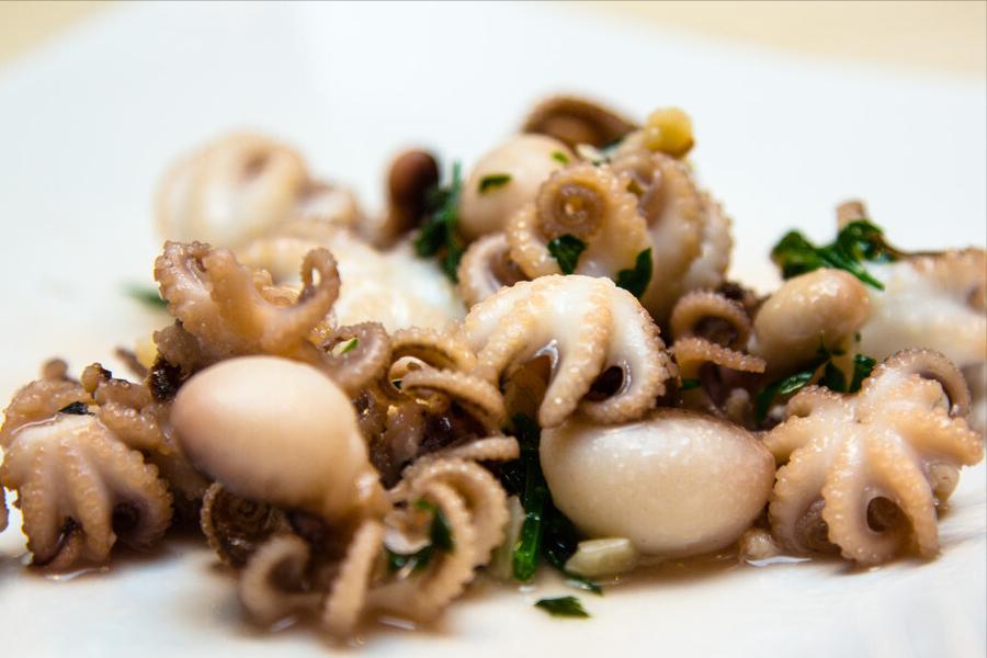 八爪鱼怎么煮才脆,煮八爪鱼怎么才能不变黑