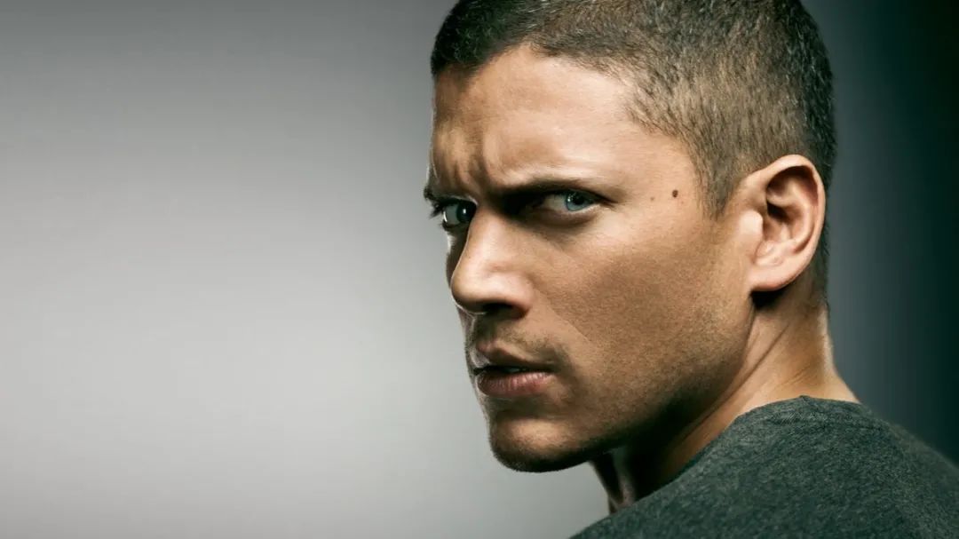 监狱风云发哥图片大全,监狱风云年轻帅气的发哥