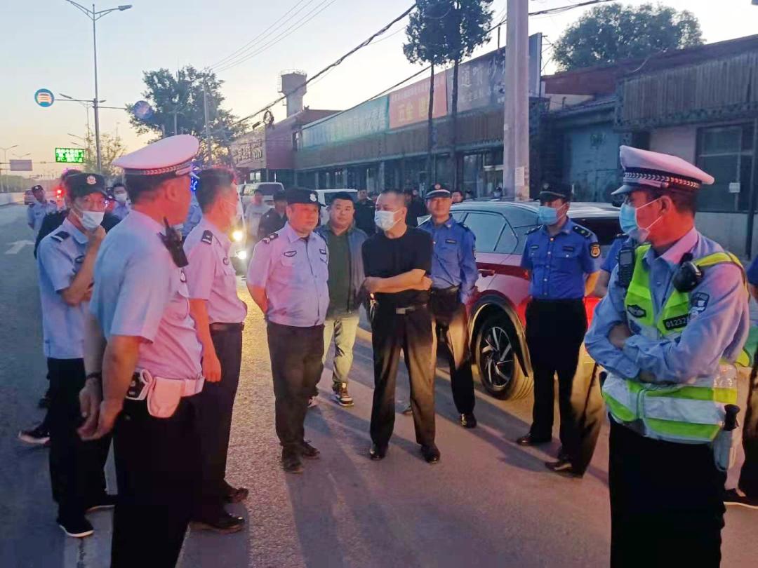 路边占道趴活揽工后被抓获,占道劳务市场