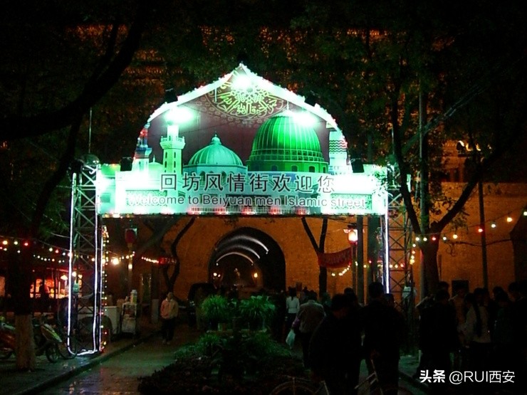 西安人不背锅！服务态度上升至民风问题，这样谈西安民风合理吗？