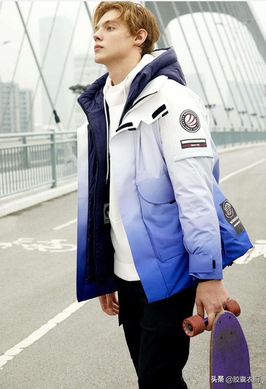 盟可睐羽绒服男款怎么选,盟可睐羽绒服一般价格