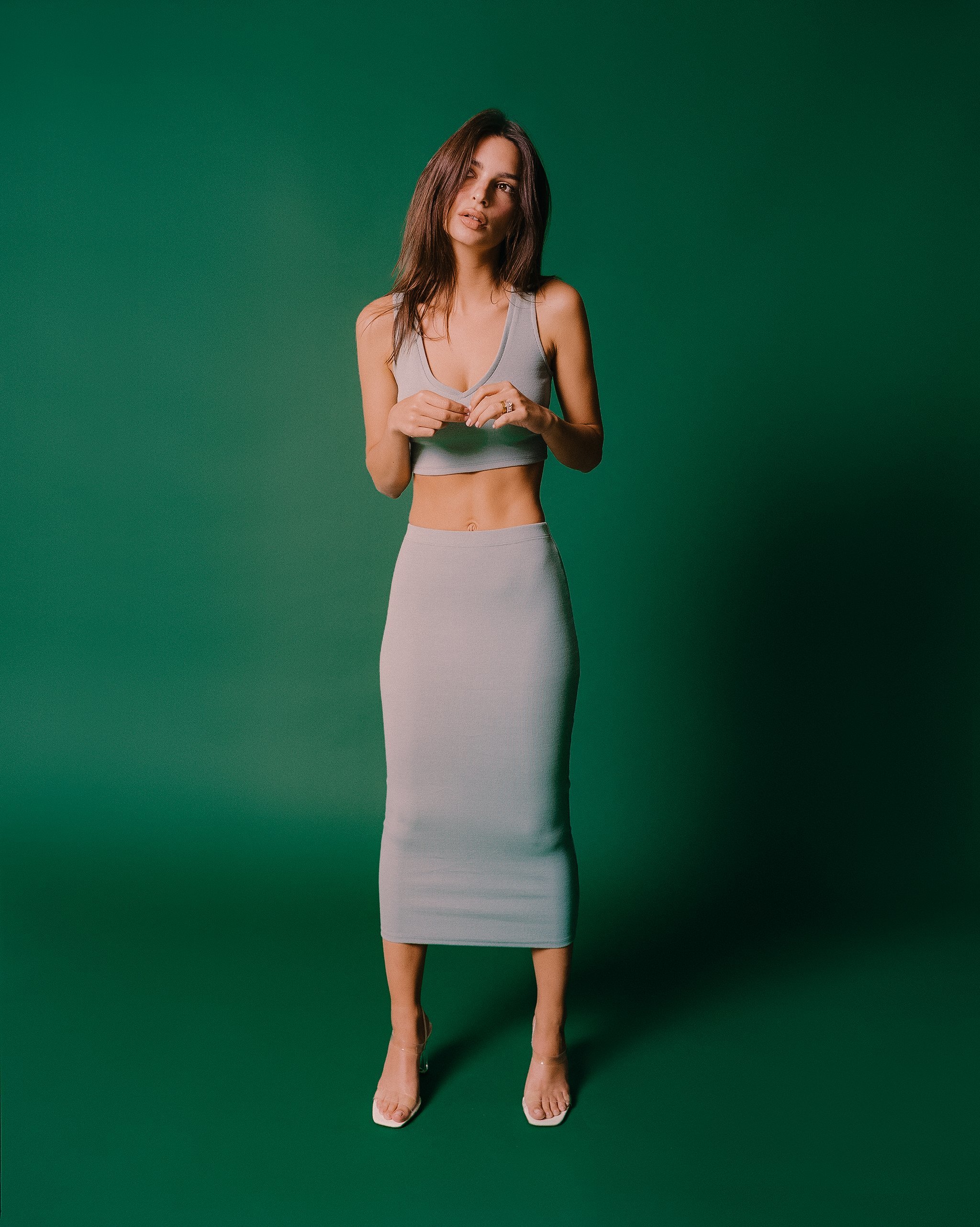 英国名模艾米丽拉塔科夫斯基,艾米丽拉塔科夫斯基参加派对