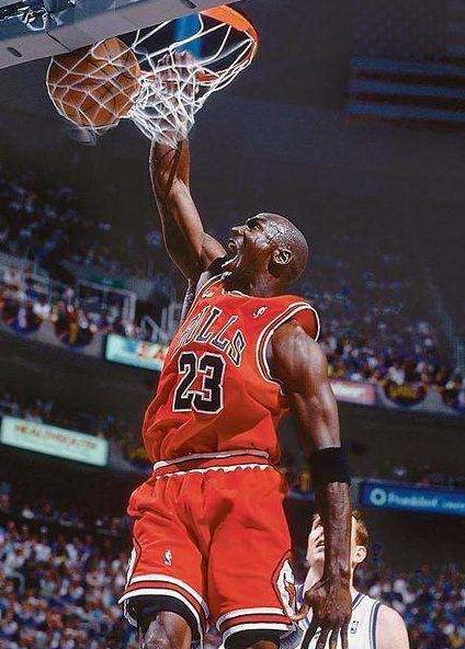 为什么这么多人炒aj球鞋,最近几年的aj球鞋