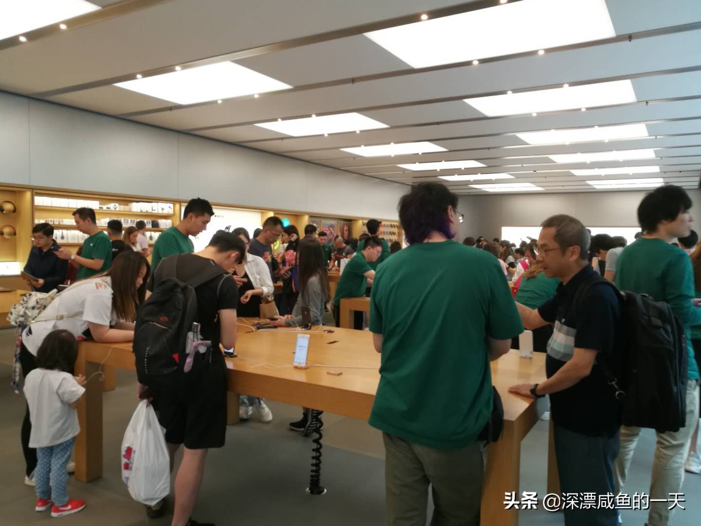 想去香港买手机,想去香港买个二手手机哪里好