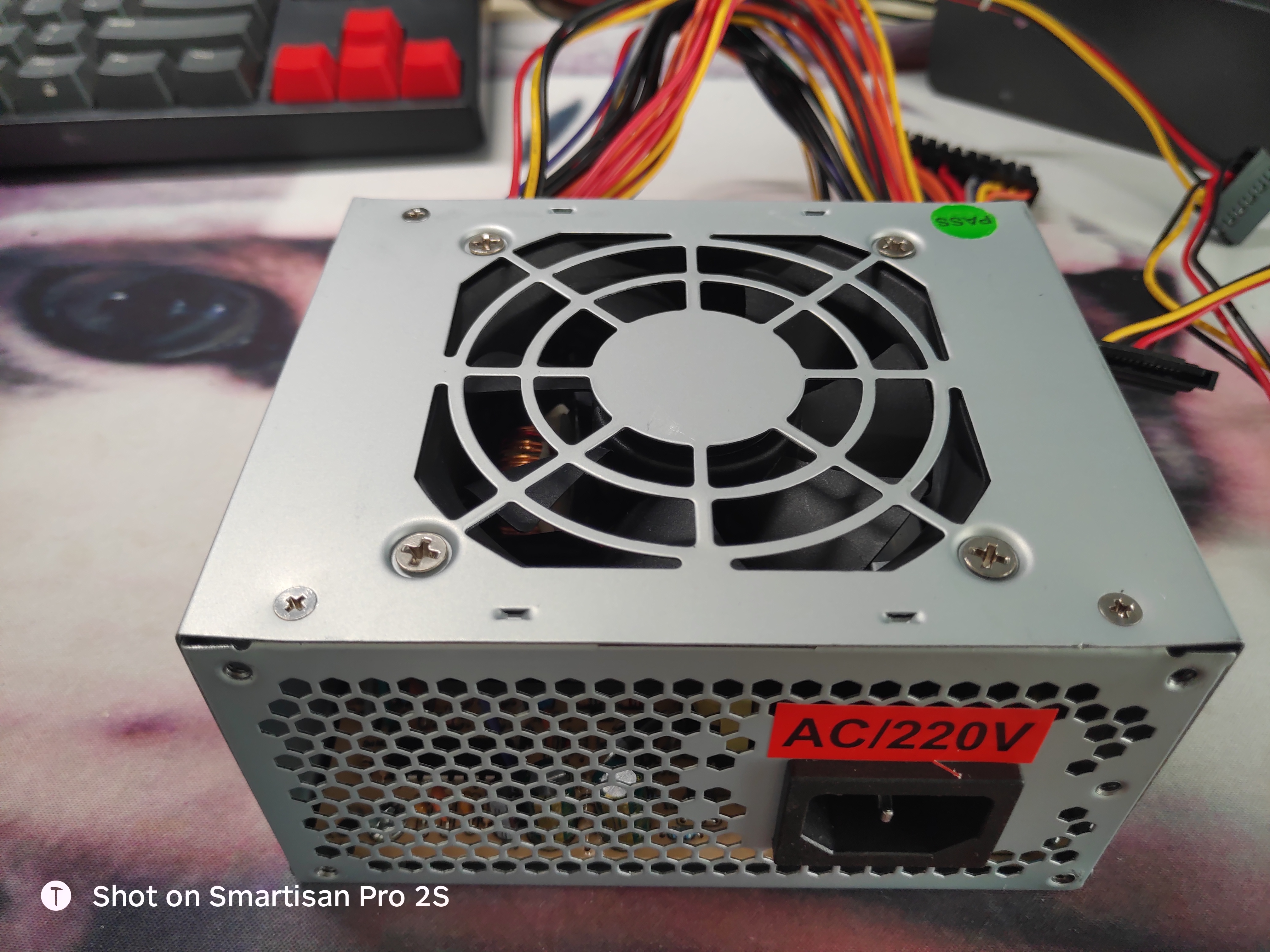 日常捡垃圾：60块包邮sinoc小机箱送电源和音响，真香？