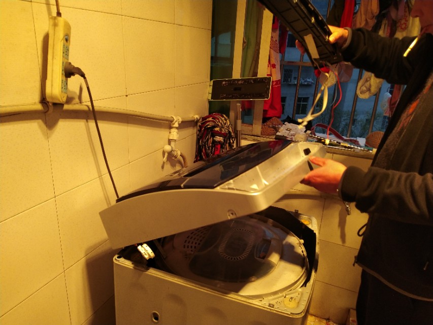 海尔全自动洗衣机排水不工作,海尔波轮洗衣机有排水但不脱水