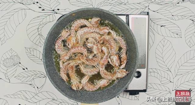 吃小龙虾这样吃才过瘾,没有什么比吃小龙虾更加美味