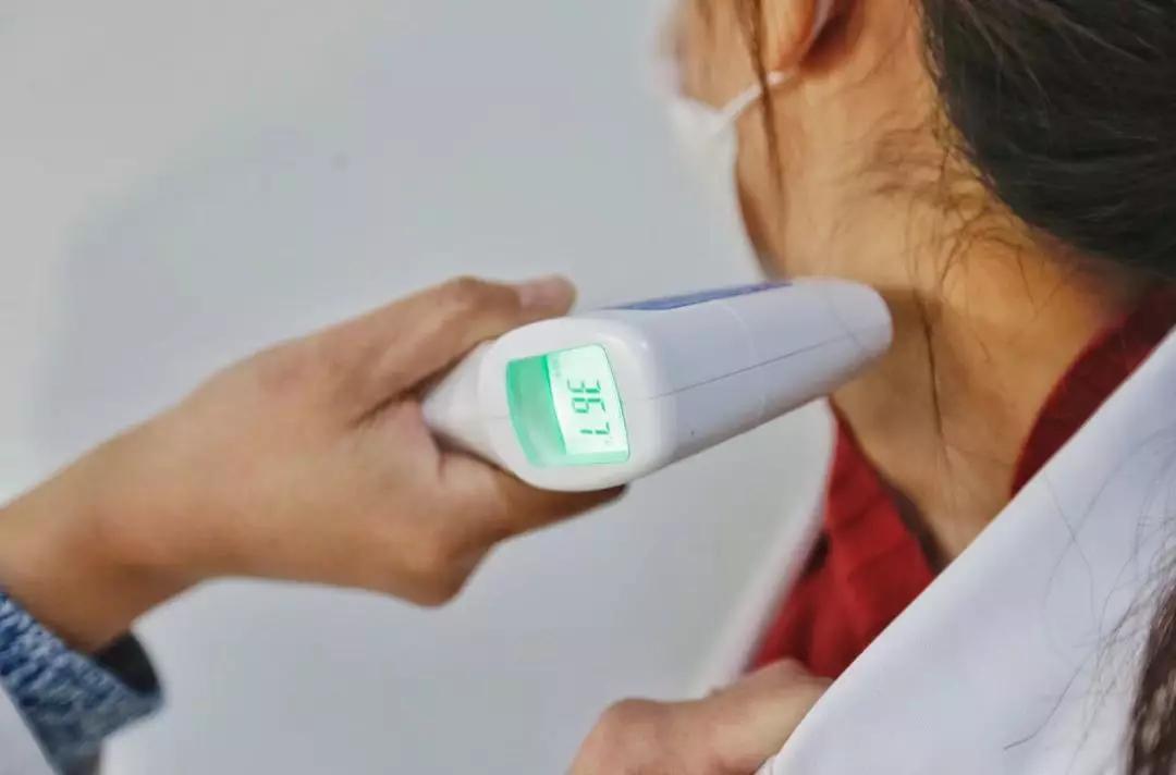 倍尔康非接触式红外体温计的用法,非接触红外体温计校正