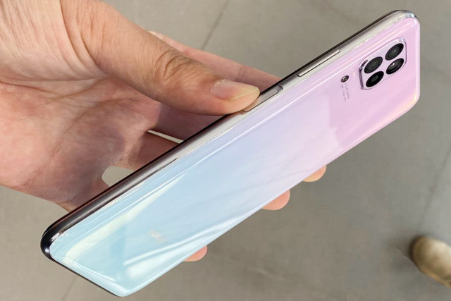 华为5g手机推荐性价比高2000左右,华为1000到2000性价比高的手机