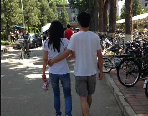 大学附近的廉价小宾馆，环境卫生都不行，为什么还有学生抢着住？