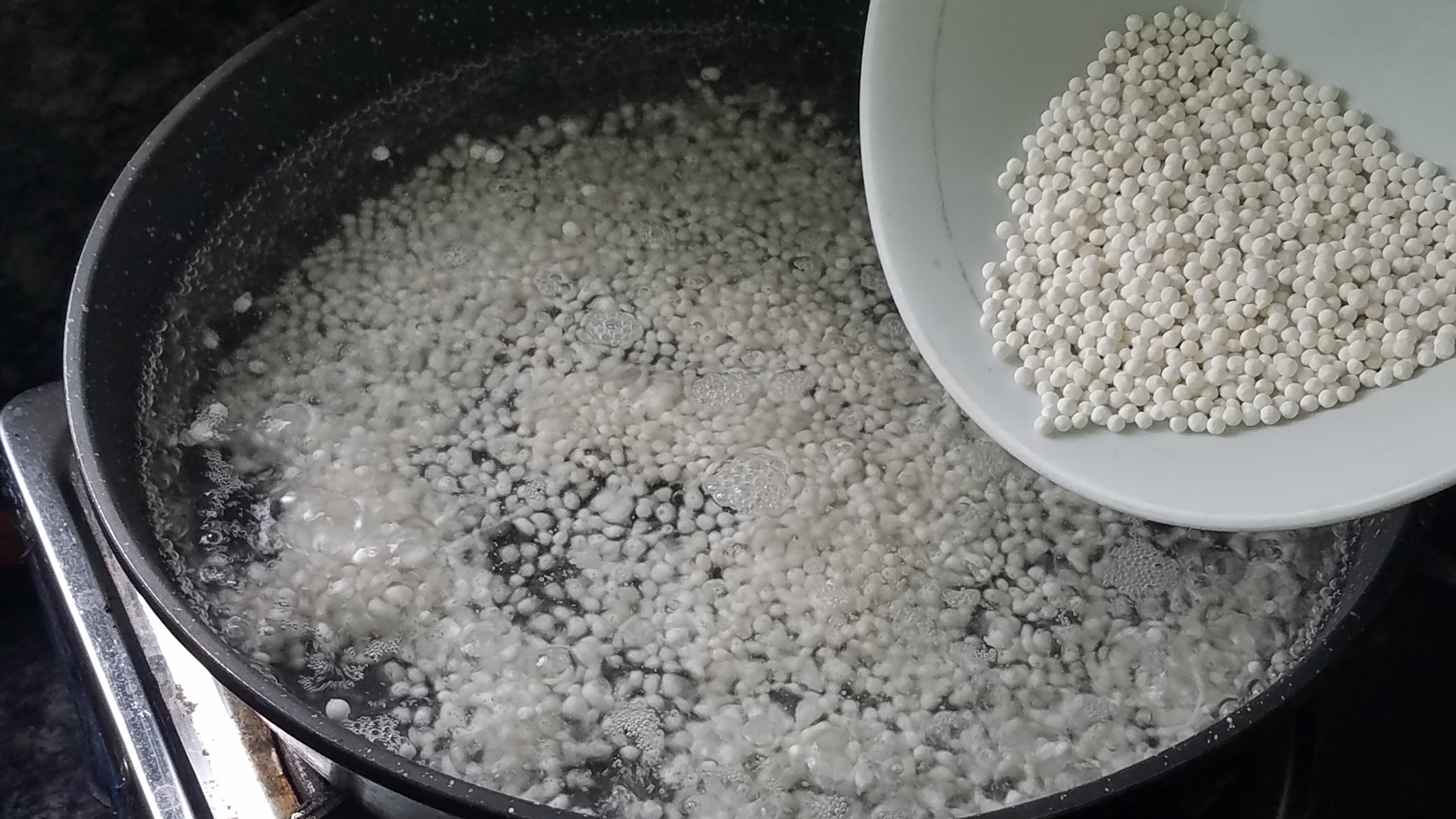 西米露香芋糖水简单做法,香芋西米露糖水的制作方法