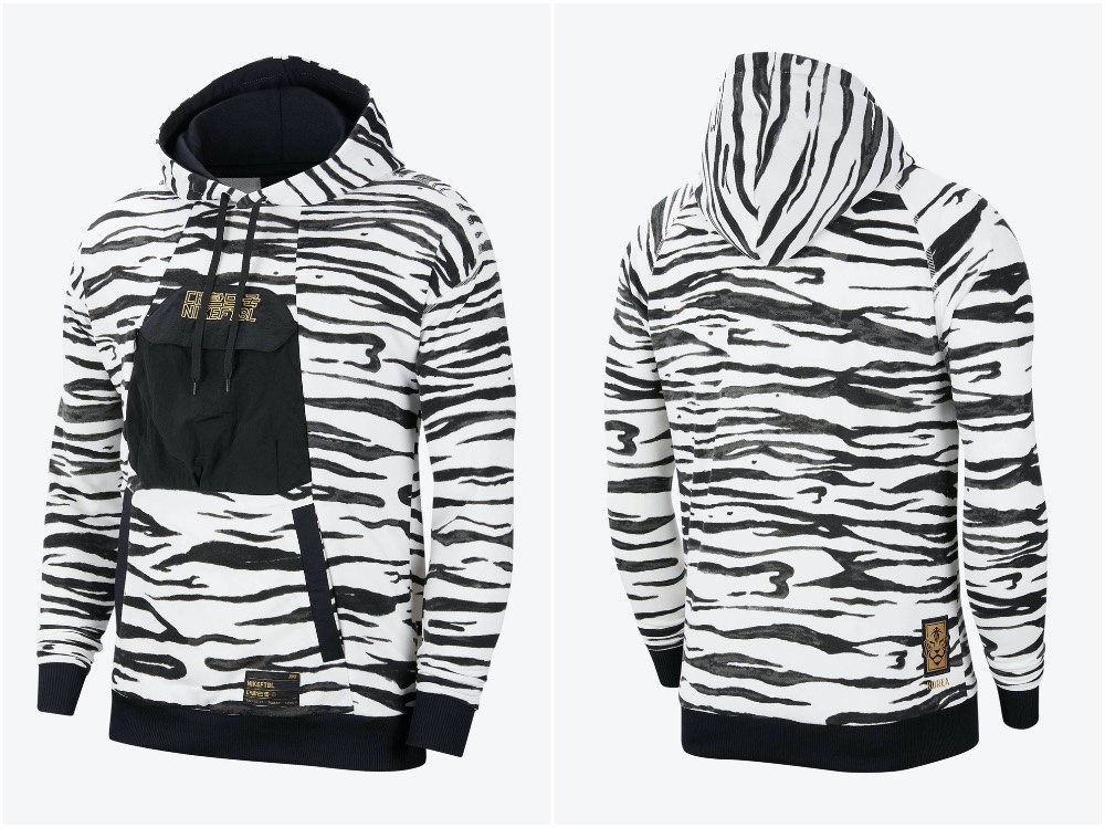 耐克发布新款足球鞋,耐克中端足球测评