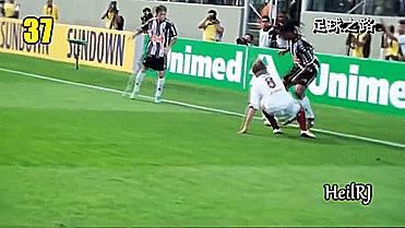 罗纳尔迪尼奥集锦球场上的精灵,桑巴精灵罗纳尔迪尼奥足球训练