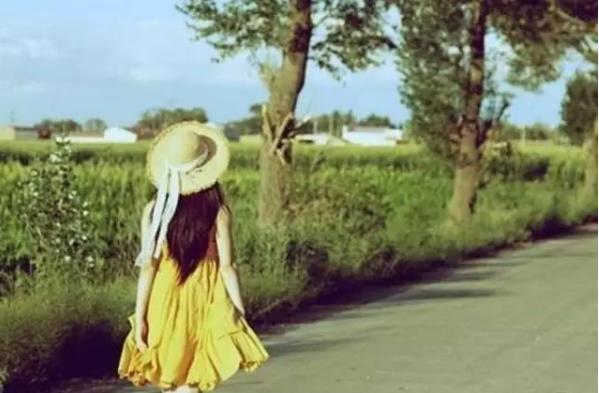 孤独从来不是寂寞而是没有了归宿,孤独从不是境遇而是选择