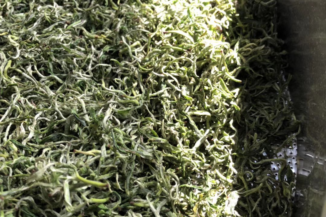 绿茶的味道怎么分辨好坏,绿茶什么汤色最好