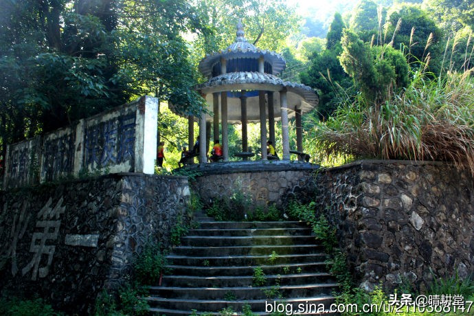 赣州峰山附近一日游自驾游景点,赣州峰山美景