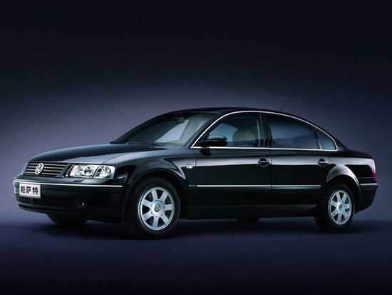 大众帕萨特380豪华版驾驶体验,大众帕萨特380豪华版驾驶感受