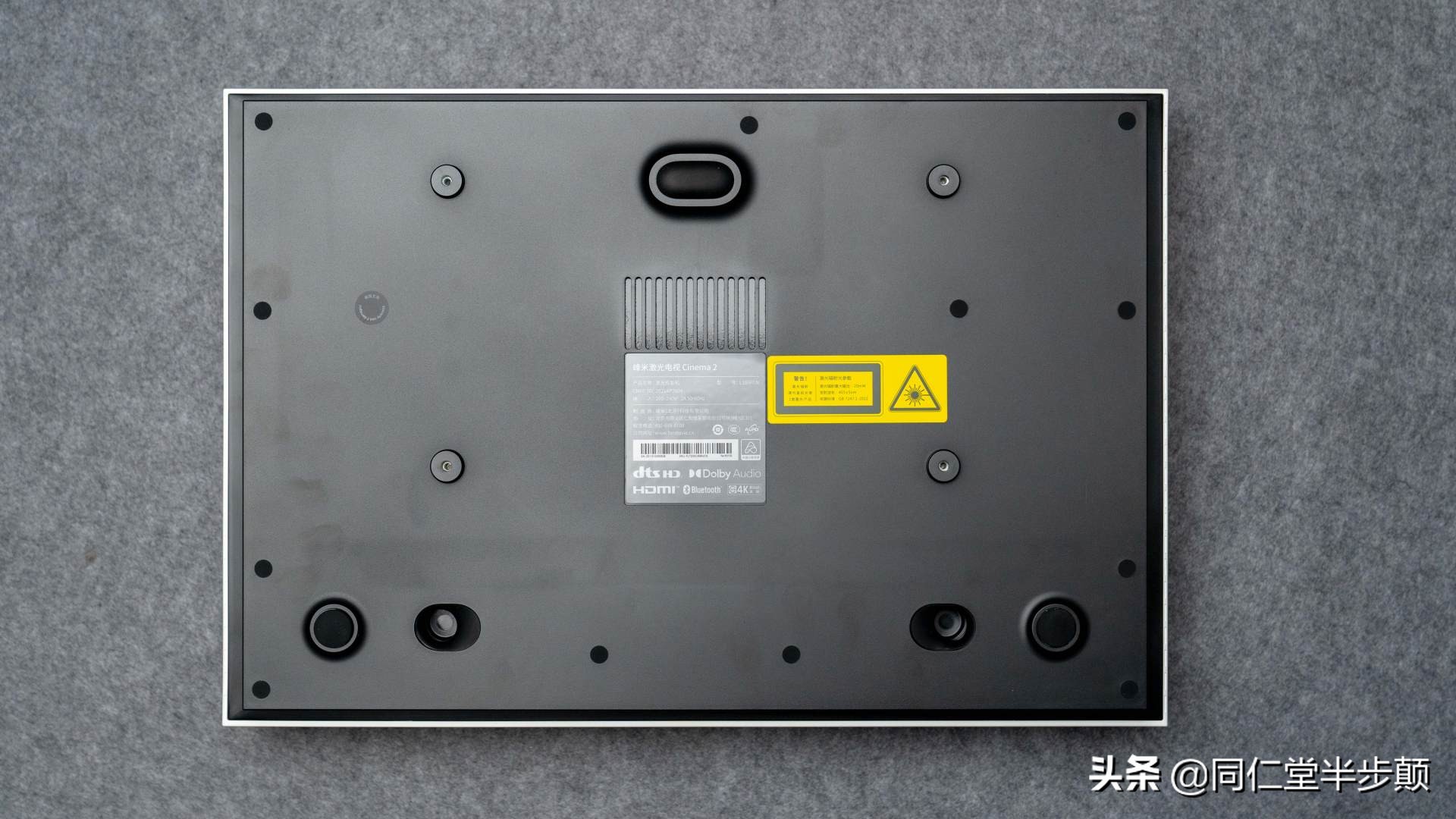 峰米c2激光电视白天效果怎么样,多功能峰米激光电视开箱