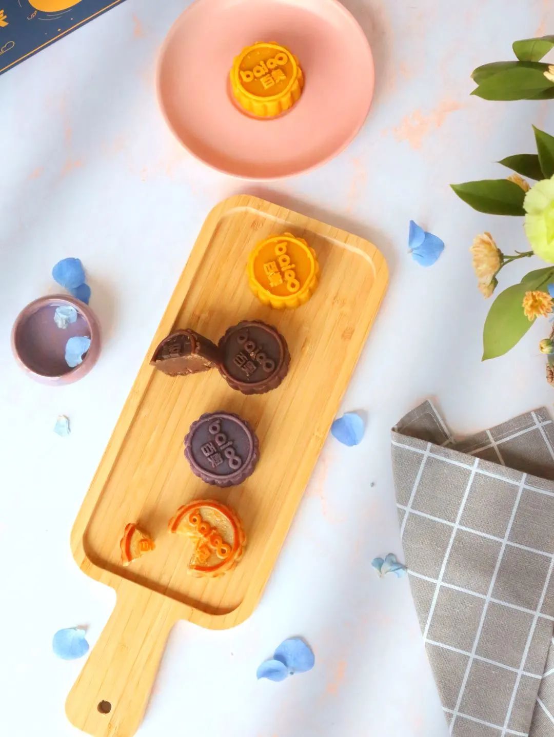 酸了！广东互联网大厂中秋“周边”曝光！