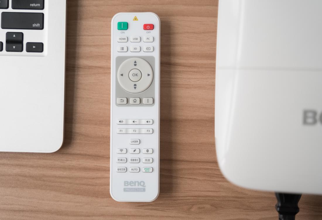 明基e520办公投影仪轻体验,明基智能商务投影机e540