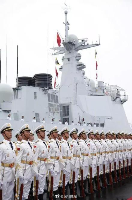 泰国抽签征兵现场美女,泰国征兵现场女生