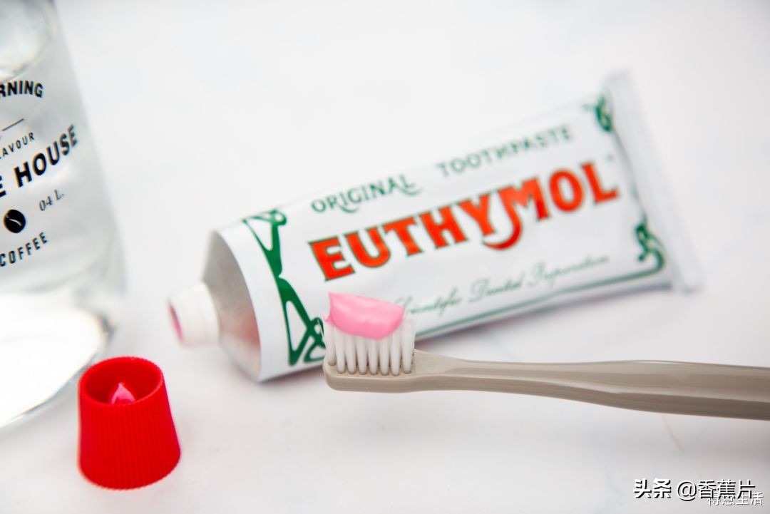 评测10款美白牙膏,十大性价比最高的进口美白牙膏