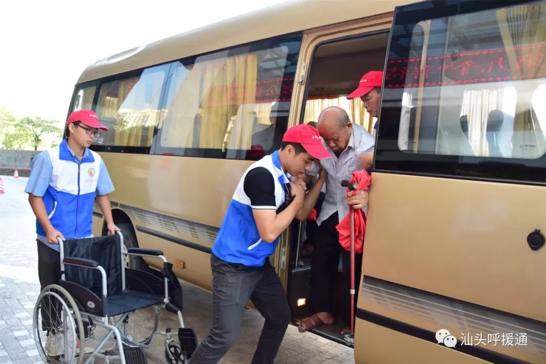 莫道桑榆晚为霞尚满天专访,莫道桑榆晚为霞尚满天央视解说