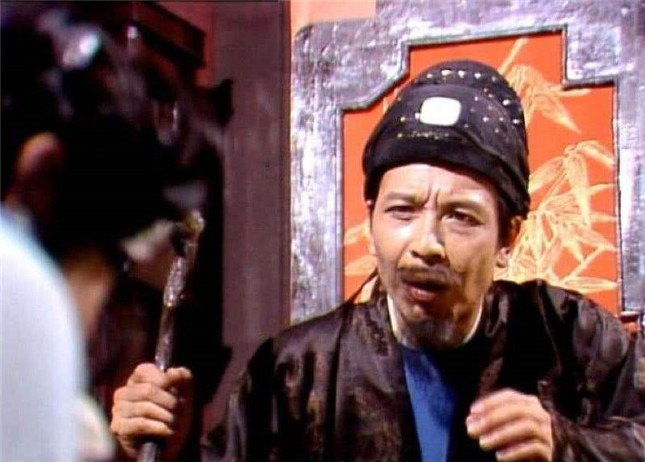 红楼梦贾珍和尤氏划拳,红楼梦尤氏的评价