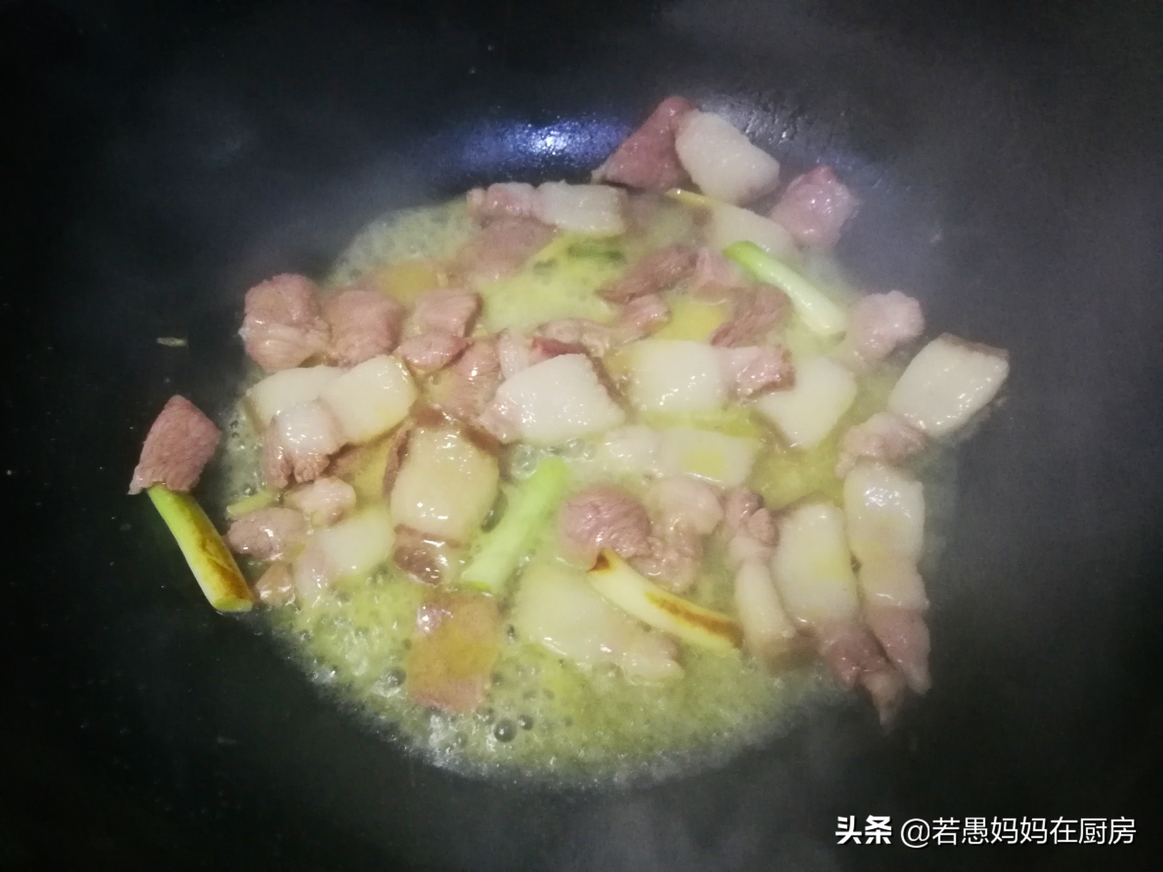 河蚌的家常做法炖汤贵州,河蚌最好吃的做法