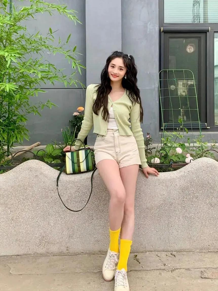 h型春秋甜酷辣妹风穿搭,秋冬纯欲辣妹风穿搭套装