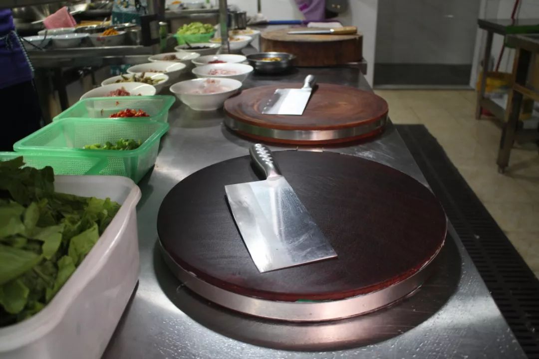 妈妈菜？“苗圃第一勺”钟姐把正宗的衡东私房菜带到华新开发区了