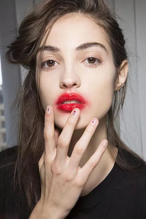 秋冬必备的雾面哑光口红,易烊千玺为你选好了