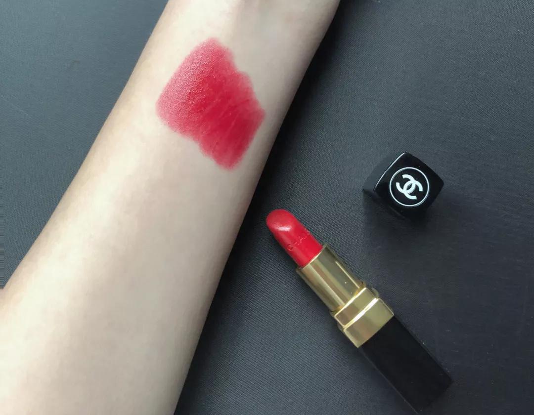 吹爆这支不知名的小众口红,必入的六款口红第一个就美到窒息