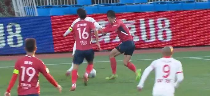 上港保利尼奥进球视频,保利尼奥世界波破门