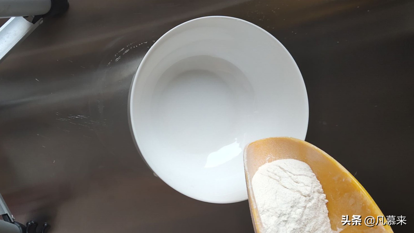 大虾怎么炸又酥又脆才能鼓大泡,大厨教你炸大虾又香又酥的秘诀