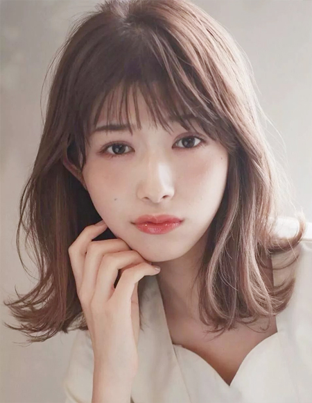 70后显年轻的发型,女人什么发型显年轻