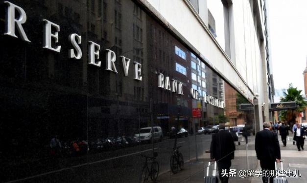 澳币汇率跌至破5大关,澳币下跌