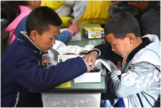 鍏崇埍闈掑皯骞村叕鐩婃垚闀胯惀,鍏崇埍鍎跨绛戞ⅵ璧疯埅蹇楁効鏈嶅姟娲诲姩