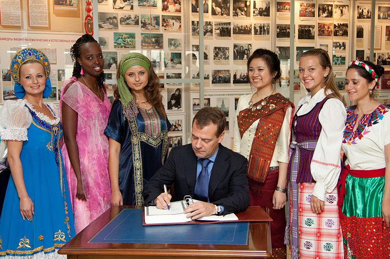 俄罗斯人民友谊大学,QS世界排名326