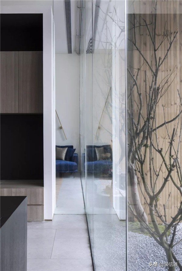 蜕变与新生|极简办公空间设计,全新的办公体验