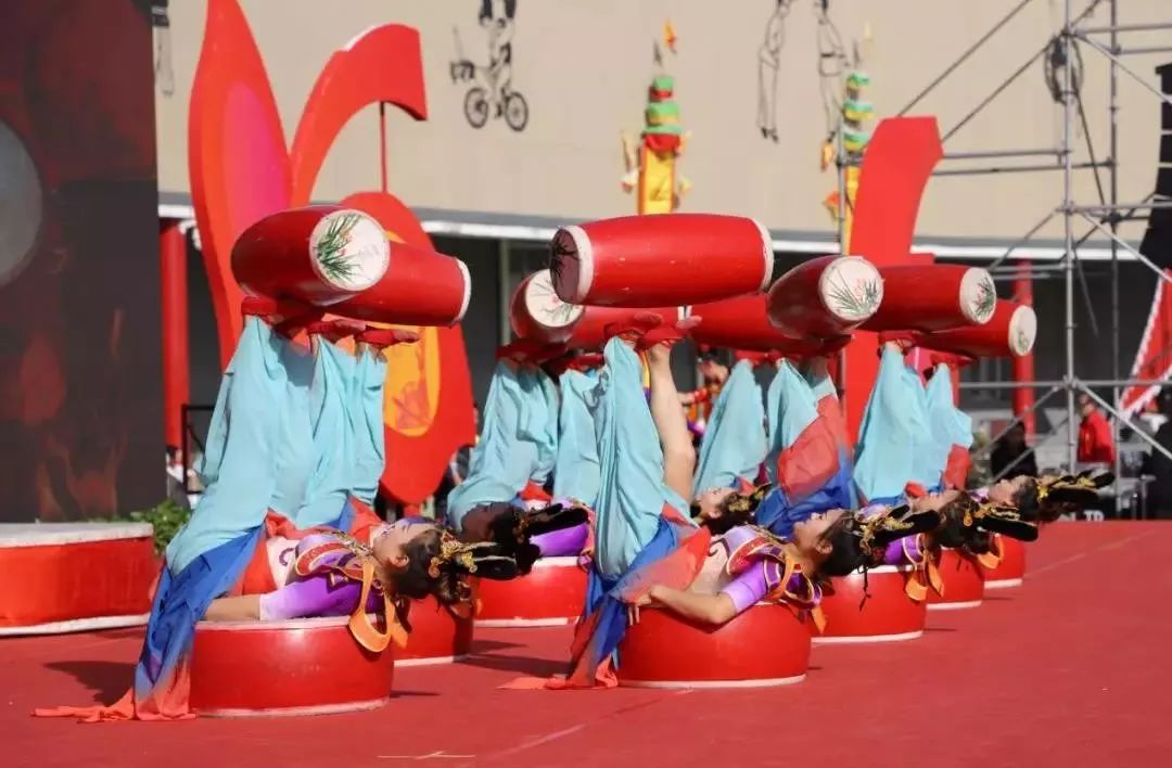 吴桥杂技非遗表演团队,吴桥杂技艺术节每几年举办一次