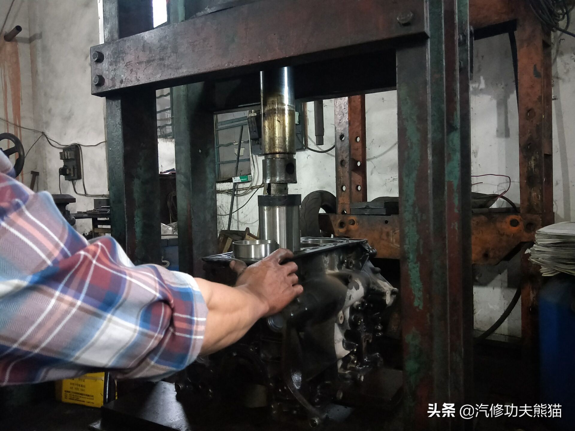 大众cc1.4t维修,大众cc1.8发动机烧机油