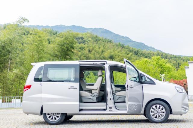 江淮瑞风m4柴油2.0t发动机,江淮瑞风M42.0T汽油版