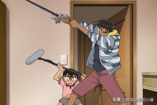 因为这几个因素的存在，服部平次才不得不离开柯南的主线剧情