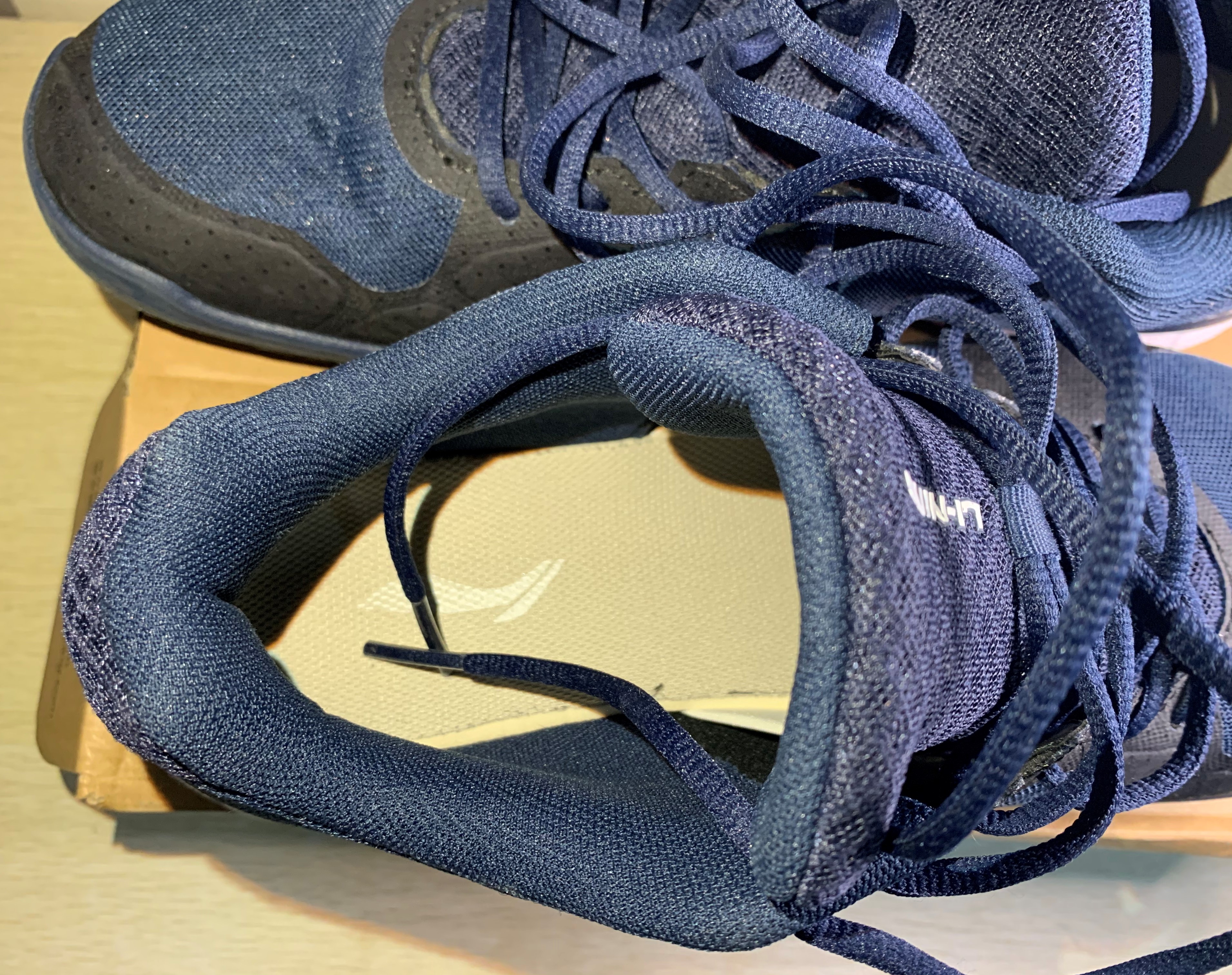 李宁aytp031-11,李宁aytp019羽毛球鞋评测