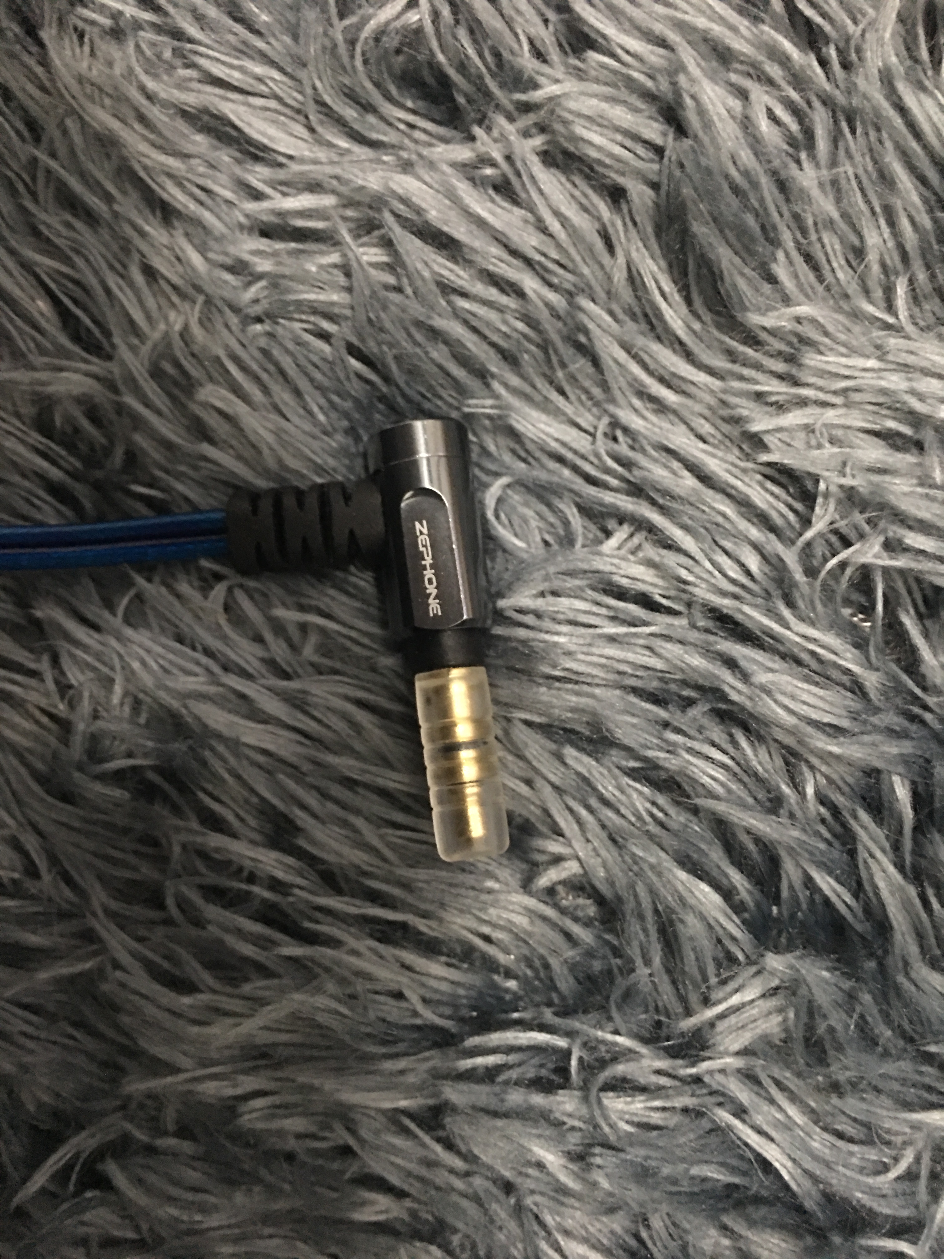 ie80s、se846、W40泽丰涅槃二NirvanaⅡ冷冻单晶铜镀银升级线评测