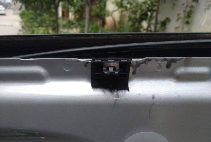 探界者车门饰板及后尾门异响怎么解决？