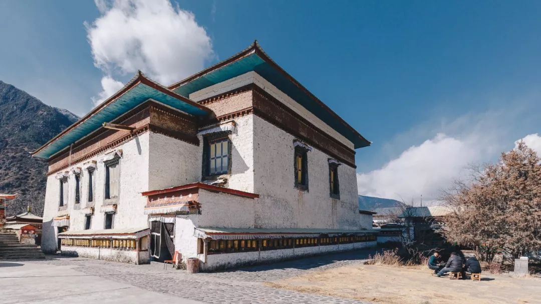 魔幻城市旅游景观,魔幻山城旅游感受