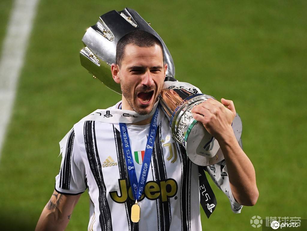 尤文为啥卖德利赫特,尤文买c罗不值