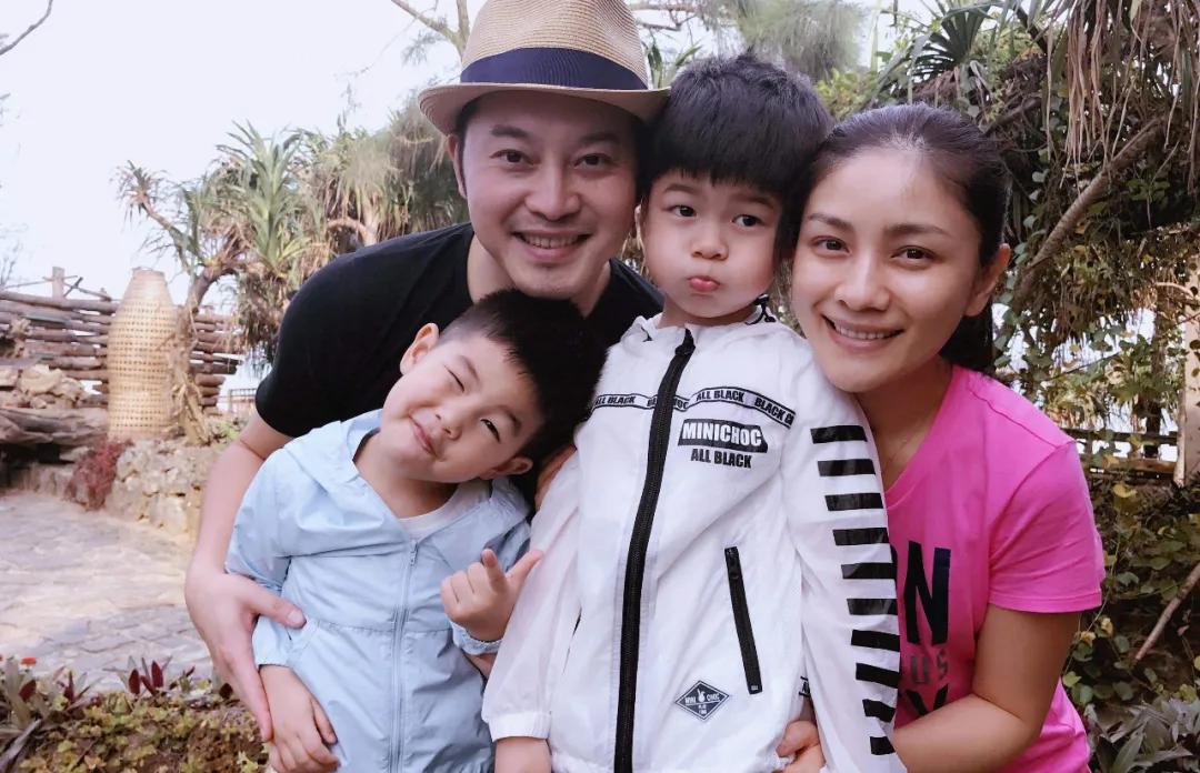 小神龙最后的手工节目,小神龙俱乐部老外教手工